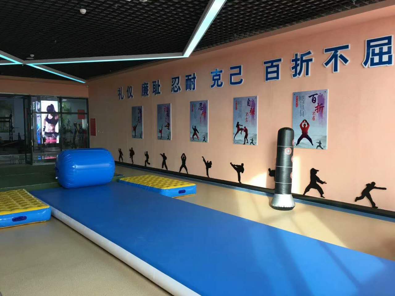 投資加盟健身房?jì)r(jià)格花費用明細