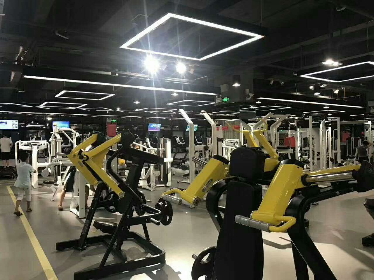 動(dòng)嵐健身全國連鎖店裝修風(fēng)格展示