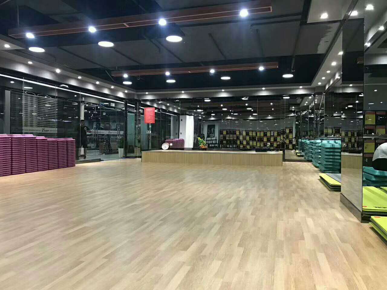 動(dòng)嵐健身全國連鎖店裝修風(fēng)格展示