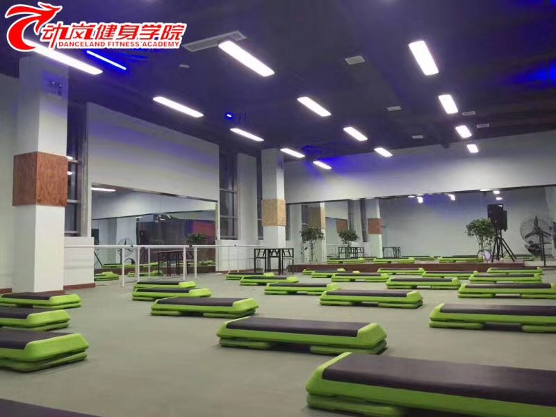 動(dòng)嵐健身菏澤巨野加盟店裝修風(fēng)格展示