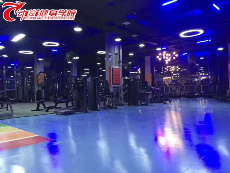 動(dòng)嵐健身菏澤巨野加盟店裝修風(fēng)格展示