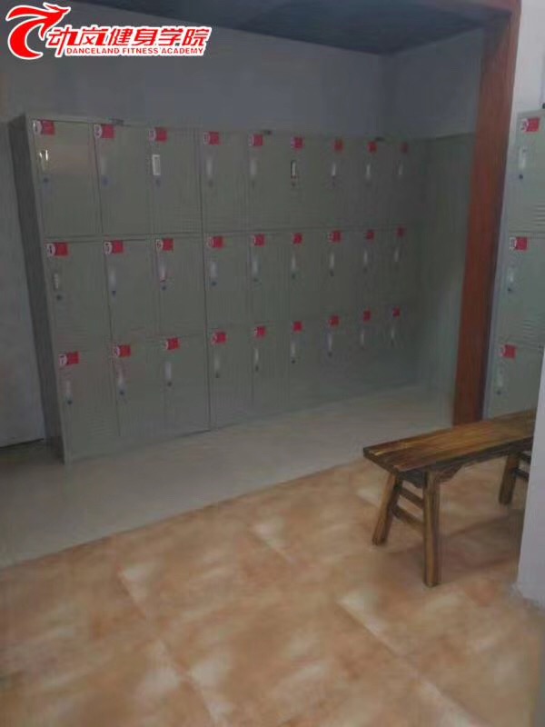 動(dòng)嵐健身贛州興國加盟店裝修風(fēng)格展示