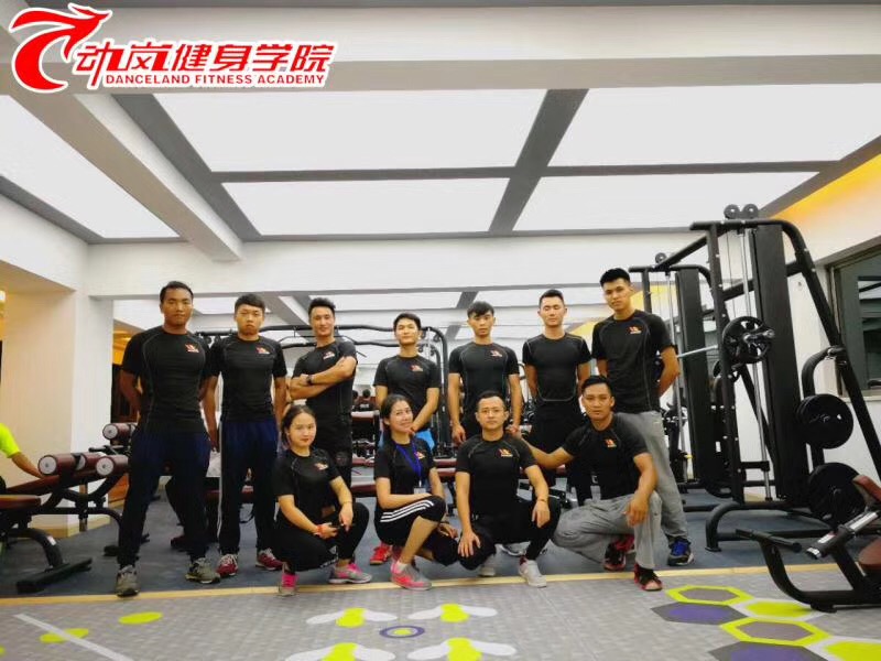 動(dòng)嵐健身云南瀾滄健身房加盟店裝修風(fēng)格展示