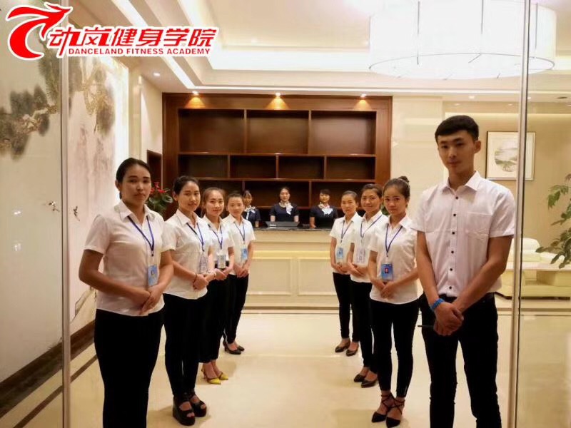 動(dòng)嵐健身云南瀾滄健身房加盟店裝修風(fēng)格展示