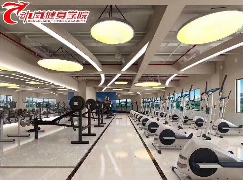 動(dòng)嵐健身加盟店裝修風(fēng)格展示