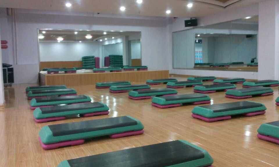 山西省臨汾動(dòng)嵐健身房加盟店面裝修展示
