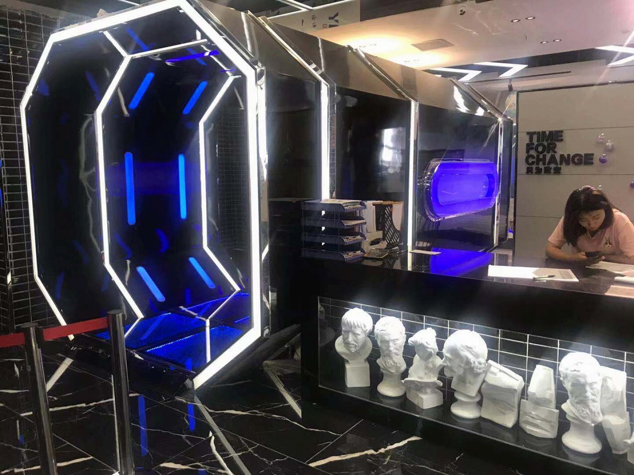 遼寧鞍山動(dòng)嵐健身加盟店裝修展示